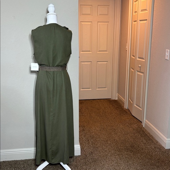 Ellen Tracy Olive Green Maxi Dress With belt. NWT Size M - Picture 4 of 9